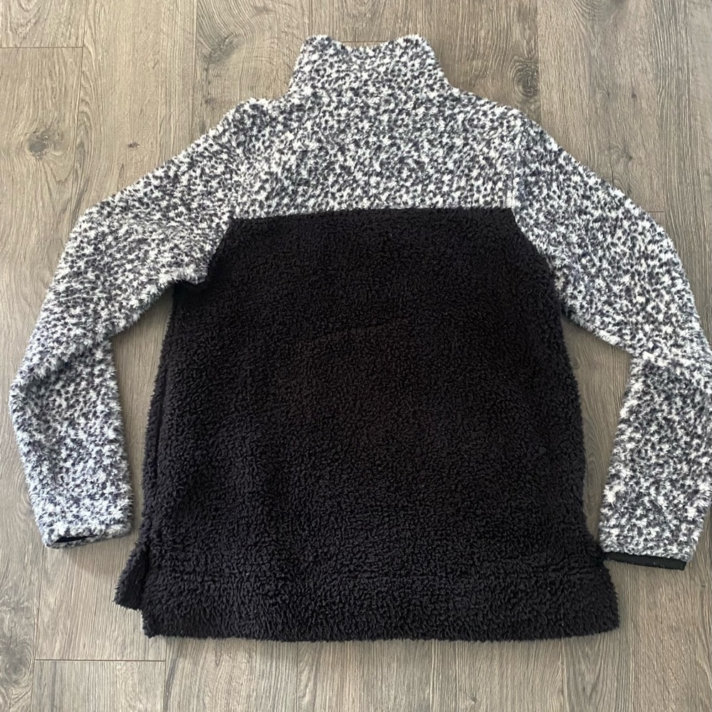 Sonoma Women's Teddy Jacket black white euc medium Sherpa soft warm quarter zip - Picture 3 of 8